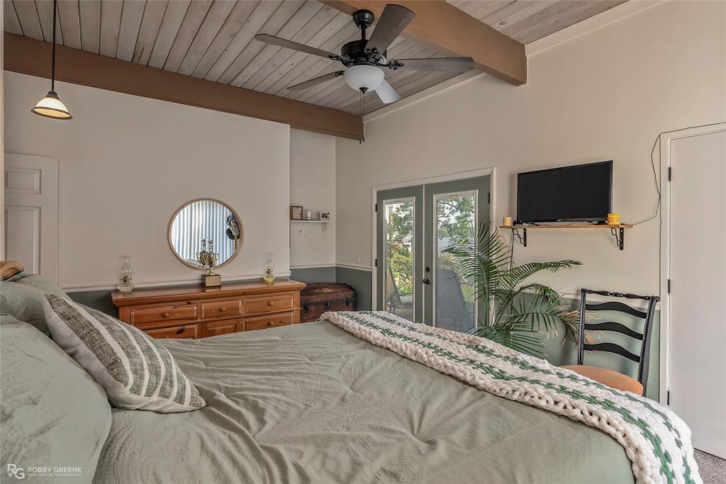 7081 N Lakeshore Drive Property Photo 38