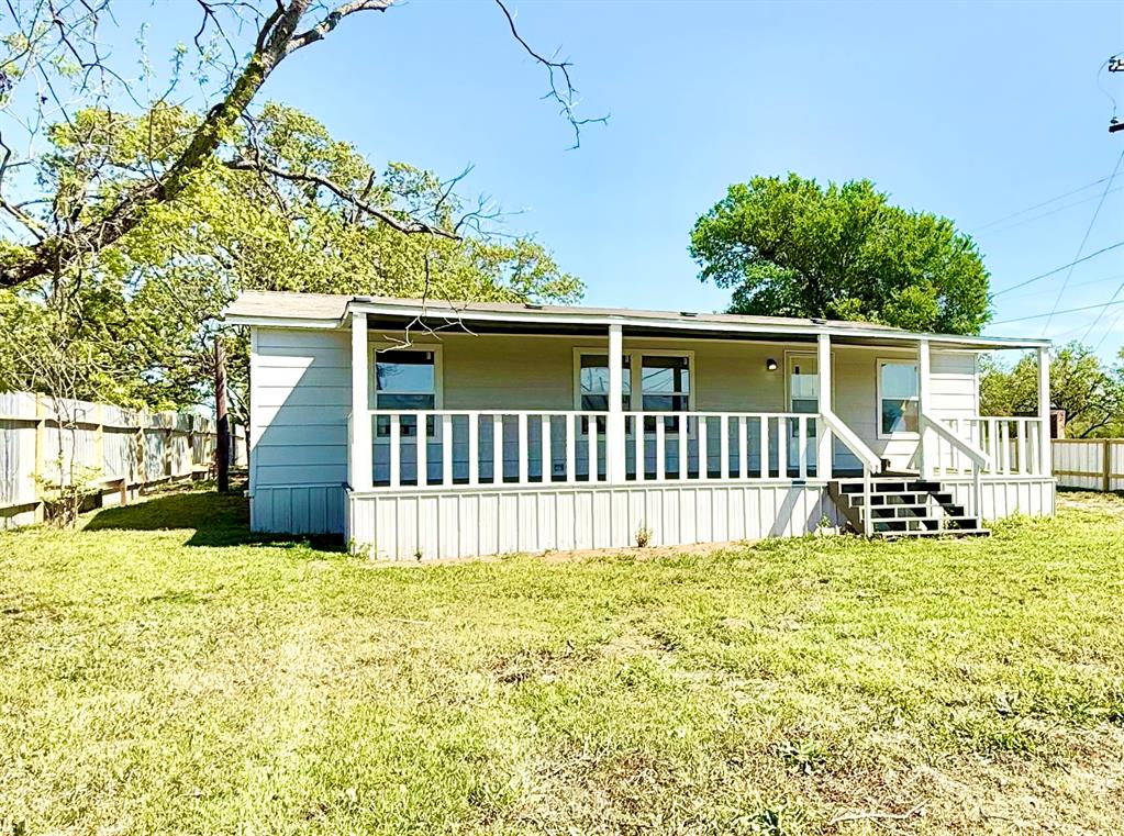 8696 Palo Pinto Highway Property Photo