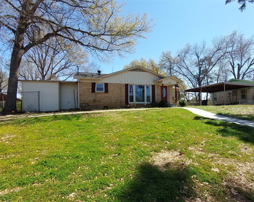 2208 Sampson Place Property Photo