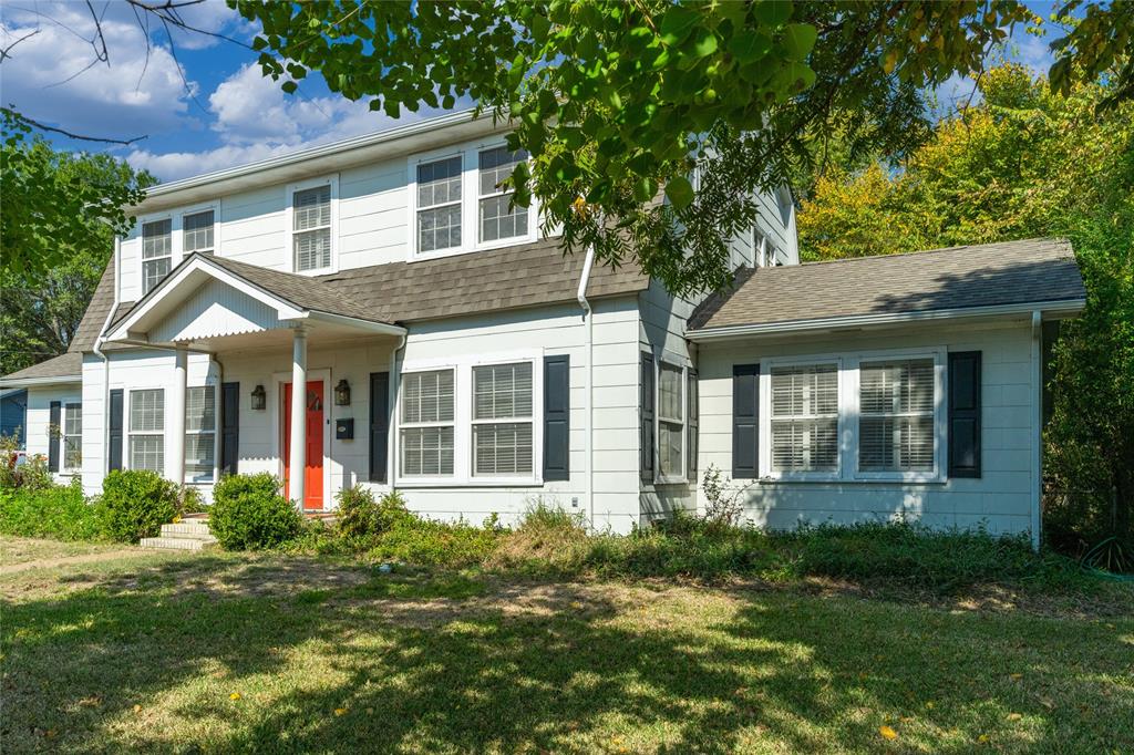 501 E Dallas Avenue Property Photo