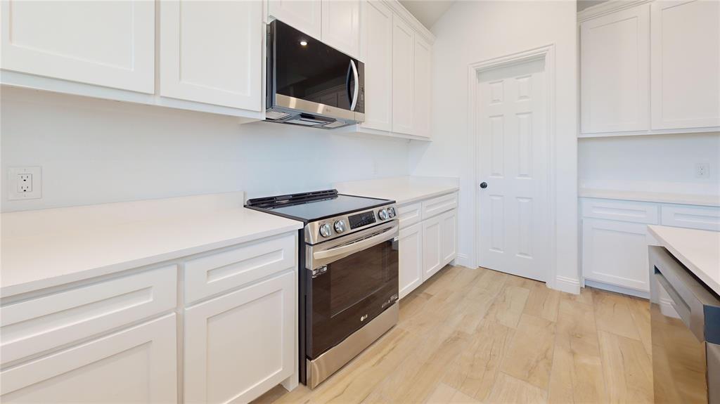 338 S 3rd Street Property Photo