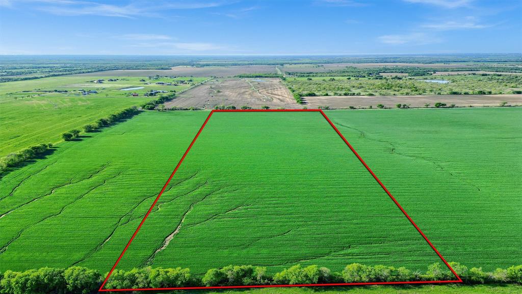 24ac Airport Road Property Photo