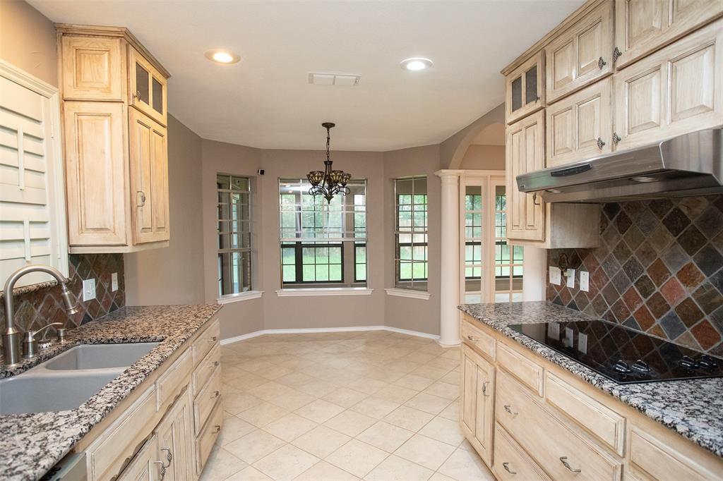 1305 Cliff Drive Property Photo 7