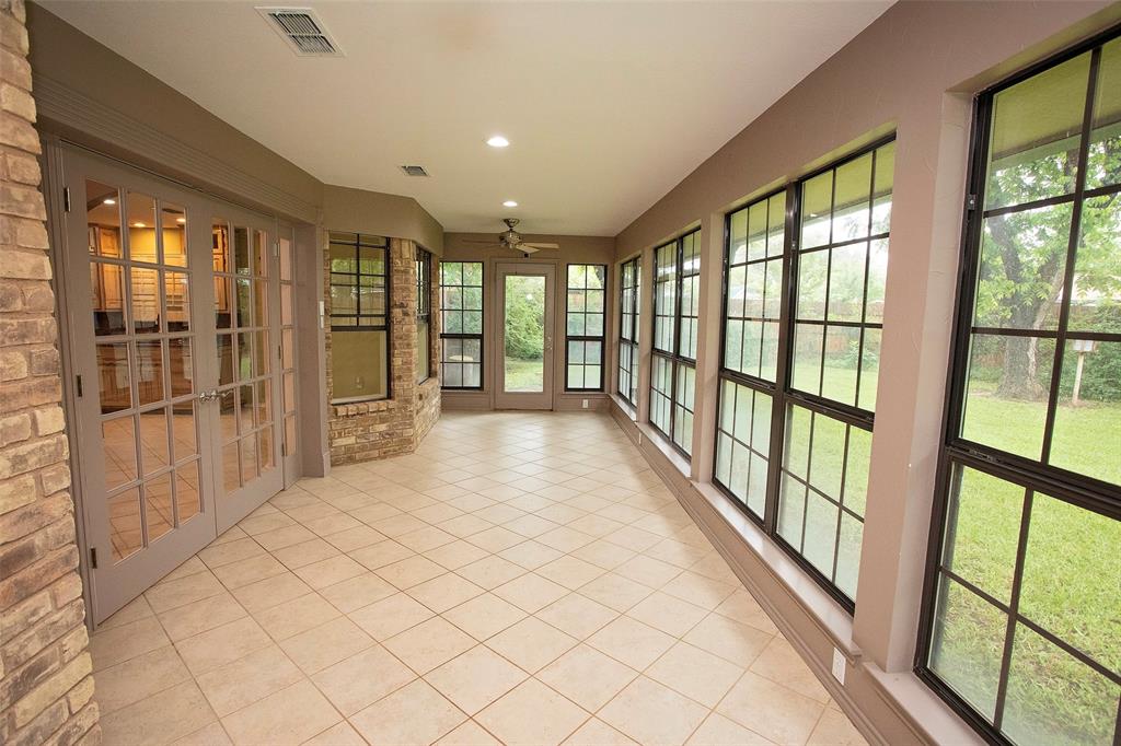 1305 Cliff Drive Property Photo 13