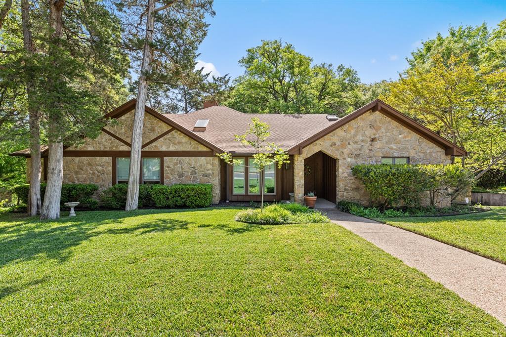 8406 Oakdale Drive Property Photo 1