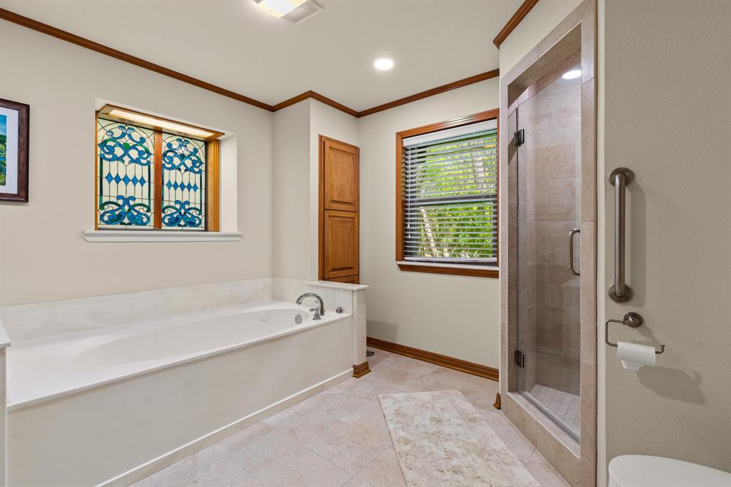 8406 Oakdale Drive Property Photo 18