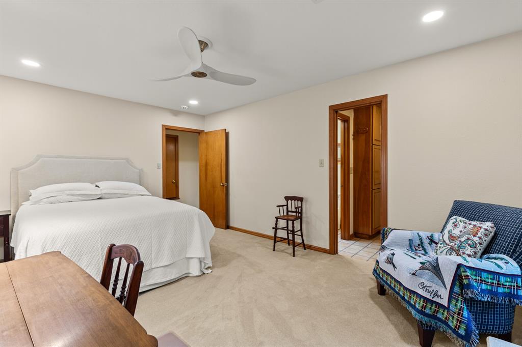 8406 Oakdale Drive Property Photo 22