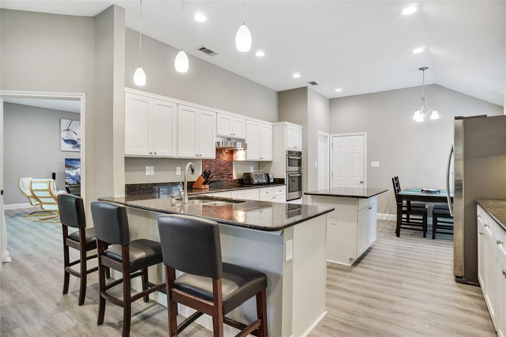 430 Spanish Moss Court Property Photo