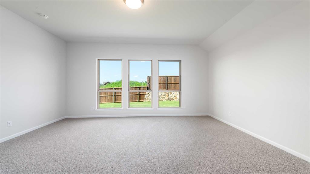 2921 Soaring Hills Drive Property Photo 6