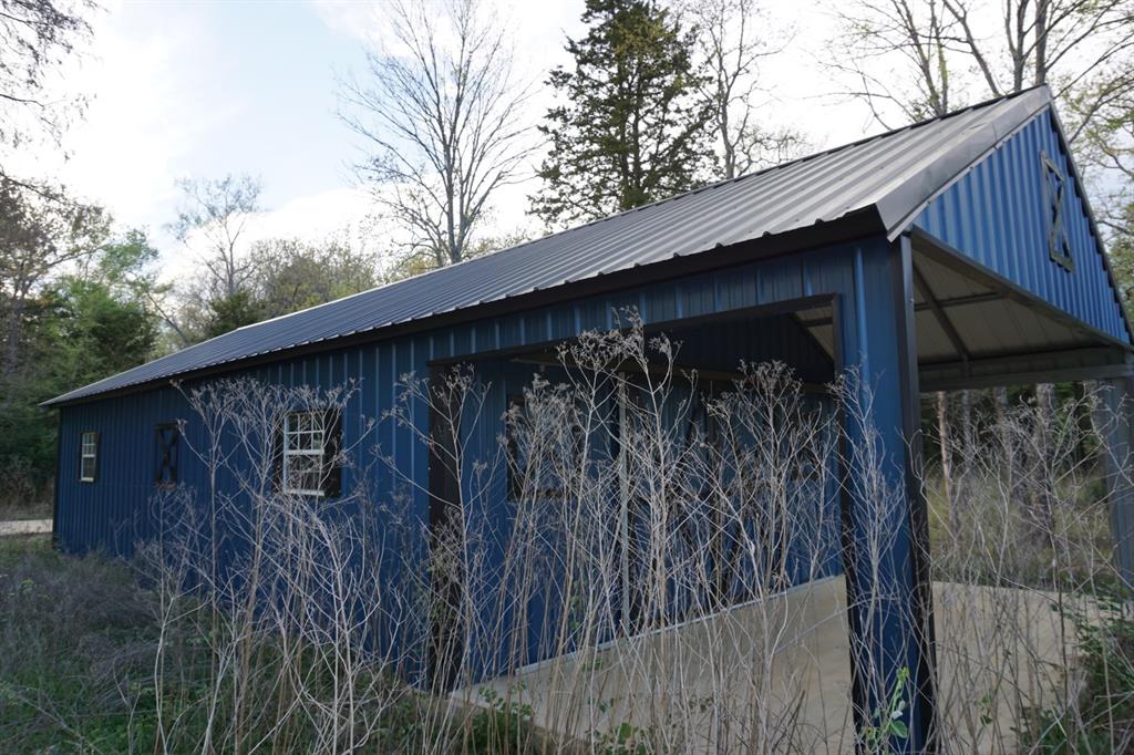 01 Cr-1403 Property Photo 15