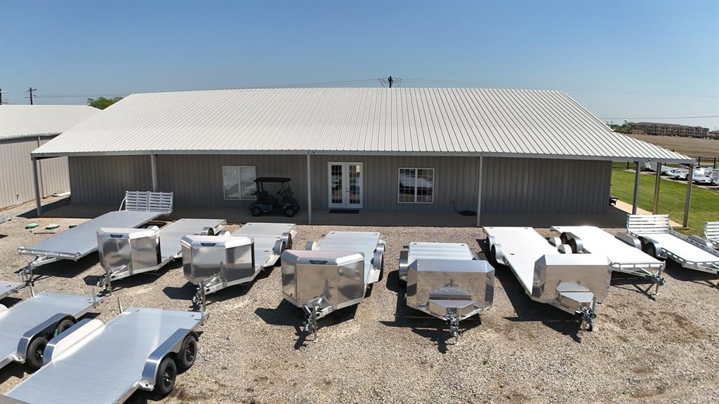 13064 N Us Highway 75 Highway Property Photo 13