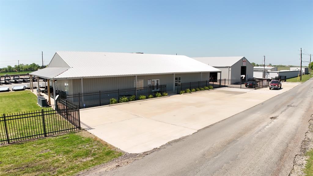 13064 N Us Highway 75 Highway Property Photo 25