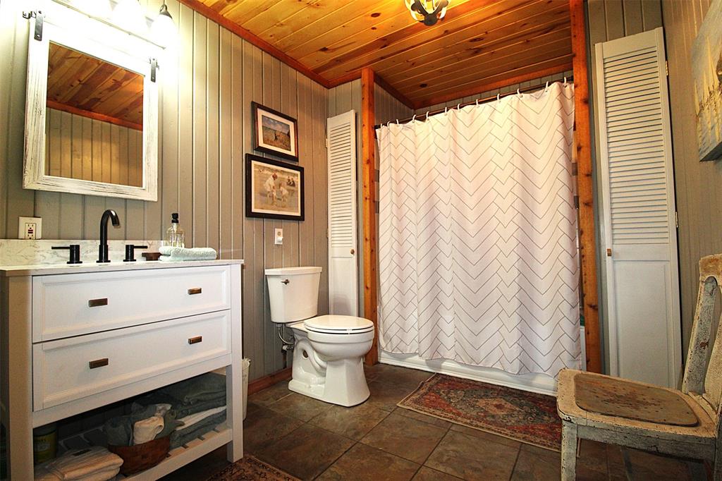 4776 Ne County Road 2120 Road Property Photo 12