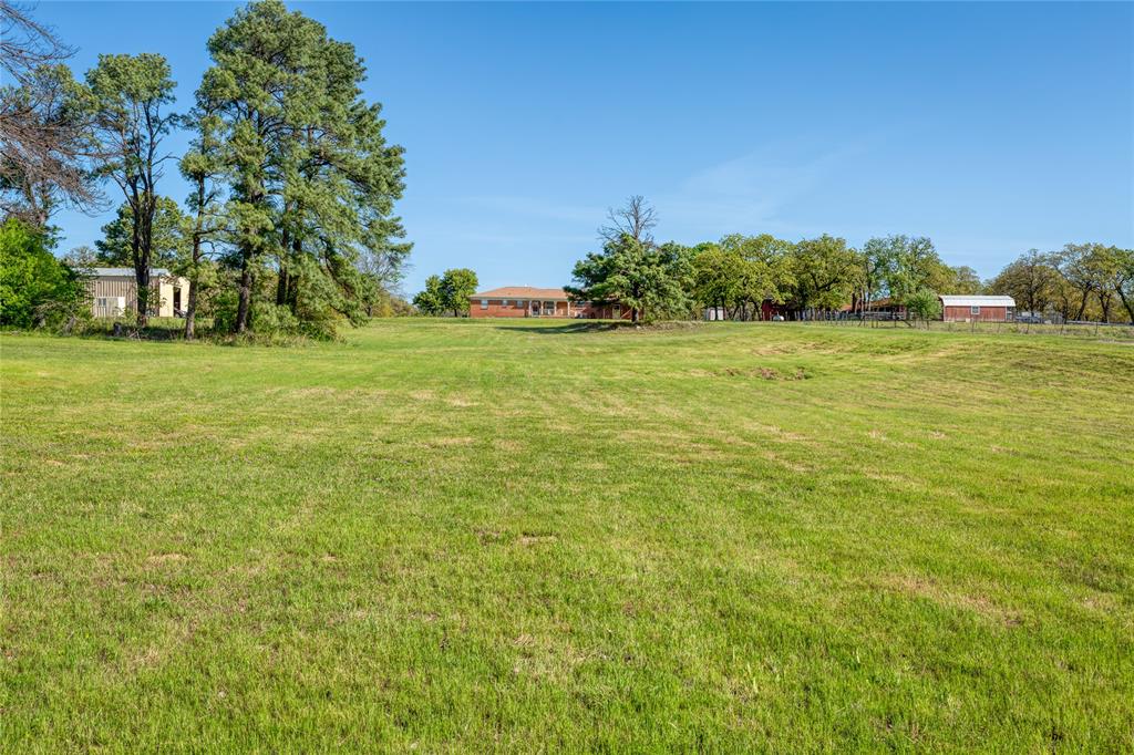 3523 B E Highway 199 Property Photo 3