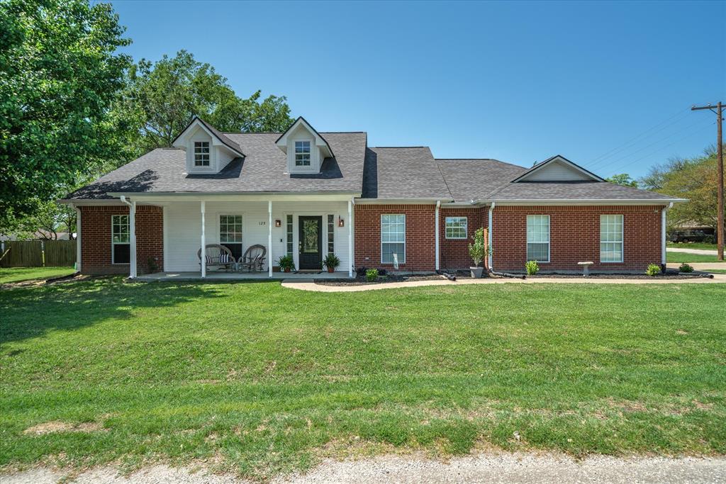 129 Ebony Place Property Photo