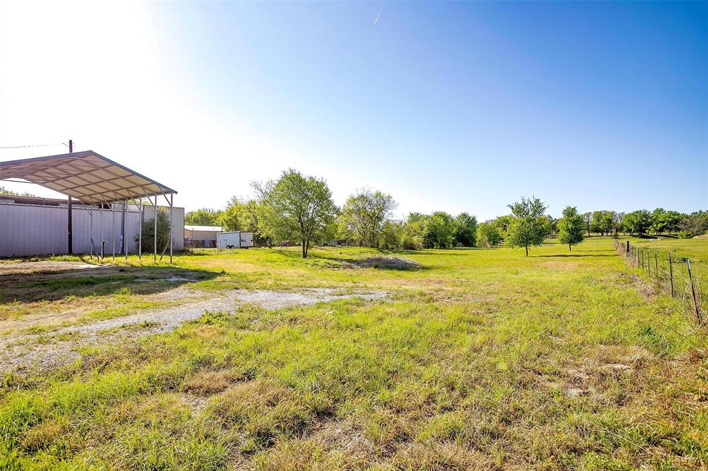 10669 Mineral Wells Highway Property Photo 19