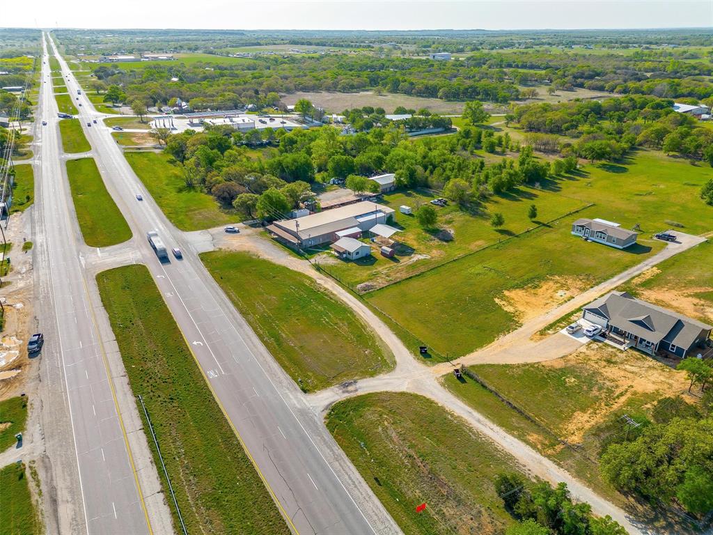 10669 Mineral Wells Highway Property Photo 20