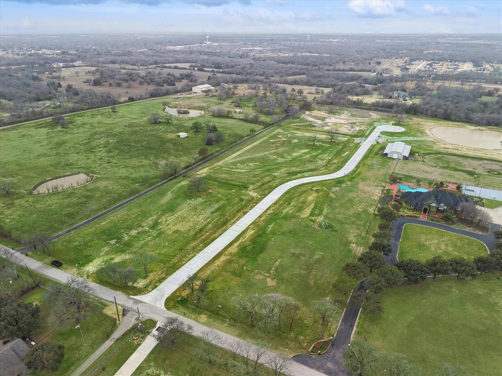 640 Singh Road Property Photo 4
