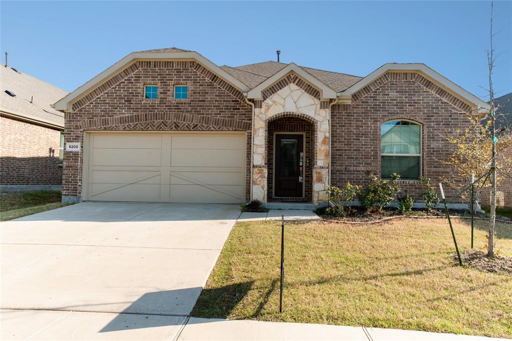 6200 Fairholme Drive Property Photo