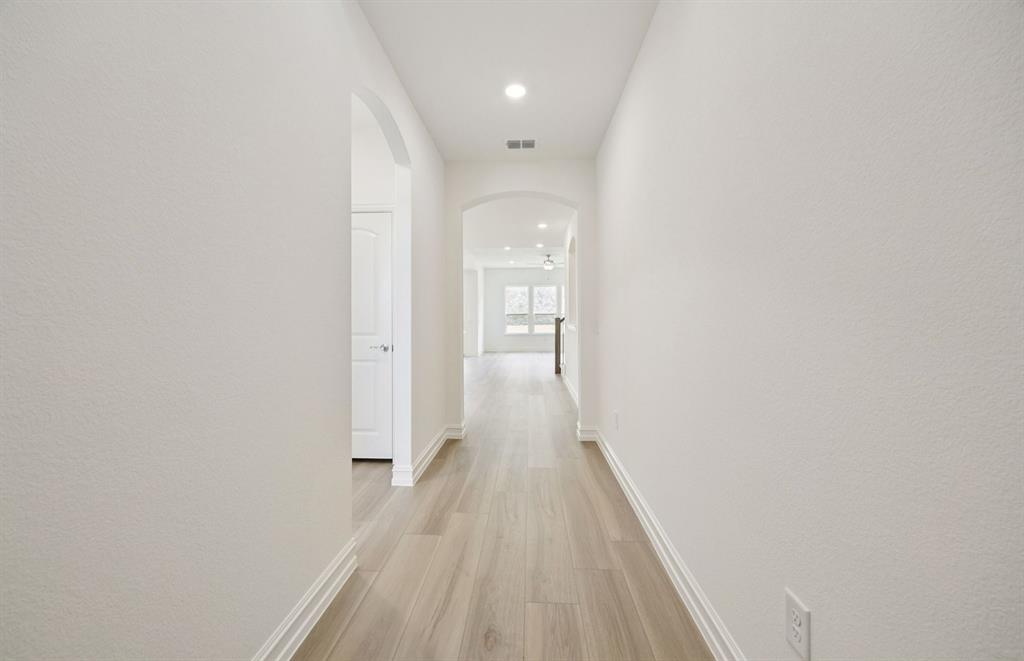 1436 Holmes Street Property Photo 2