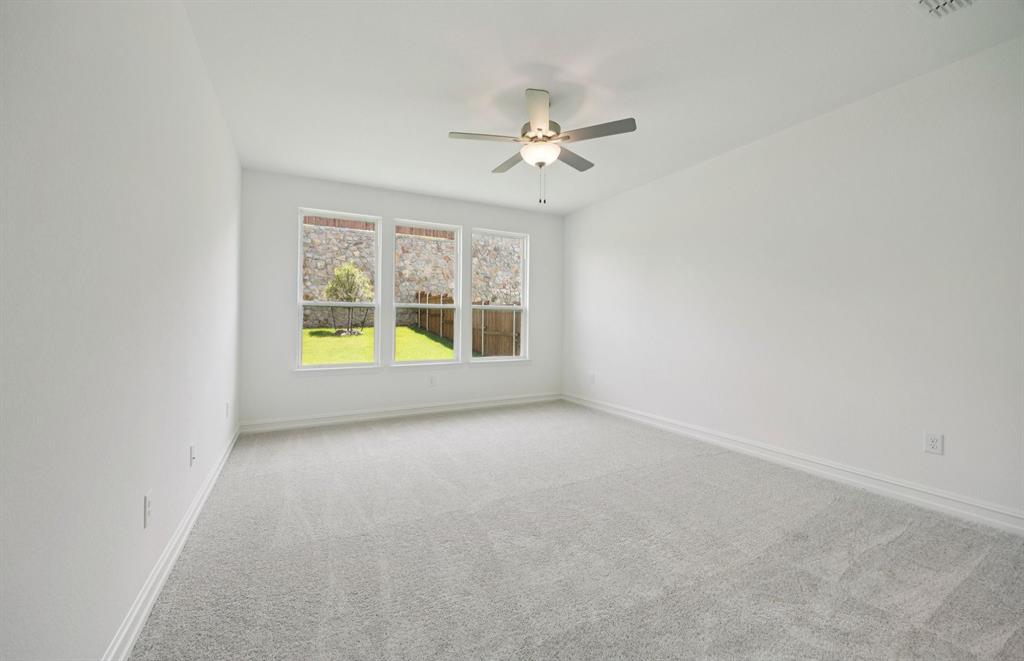 1436 Holmes Street Property Photo 11