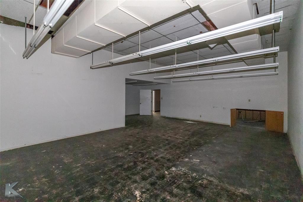 1238 Grape Street Property Photo 35