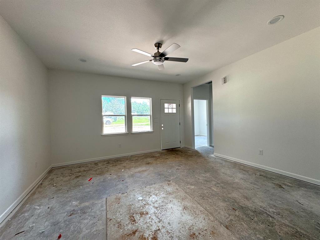 240 Elm Street Property Photo 5