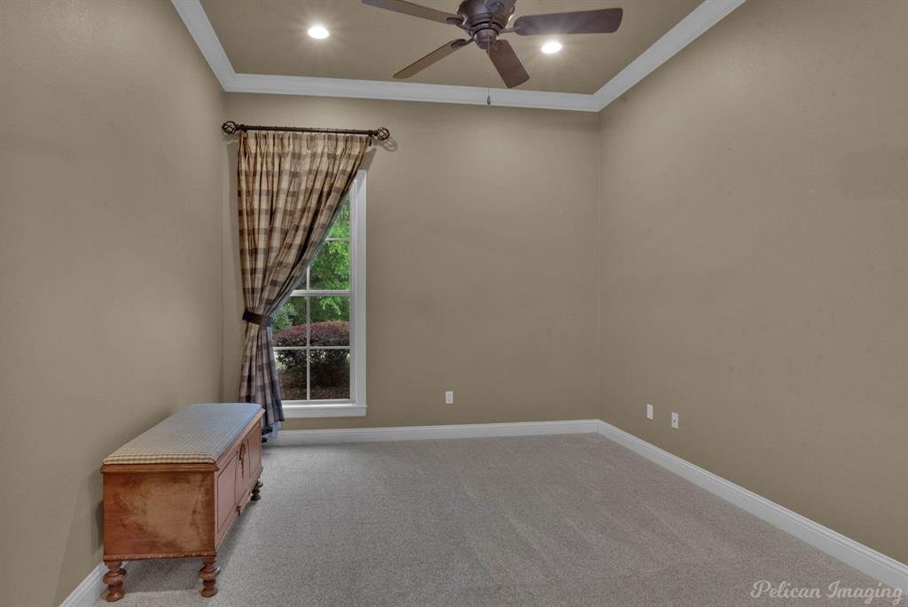 907 Woodland View Circle Property Photo 34