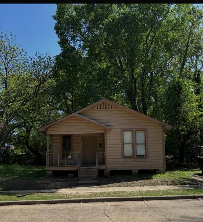1903 Abbie Street Property Photo