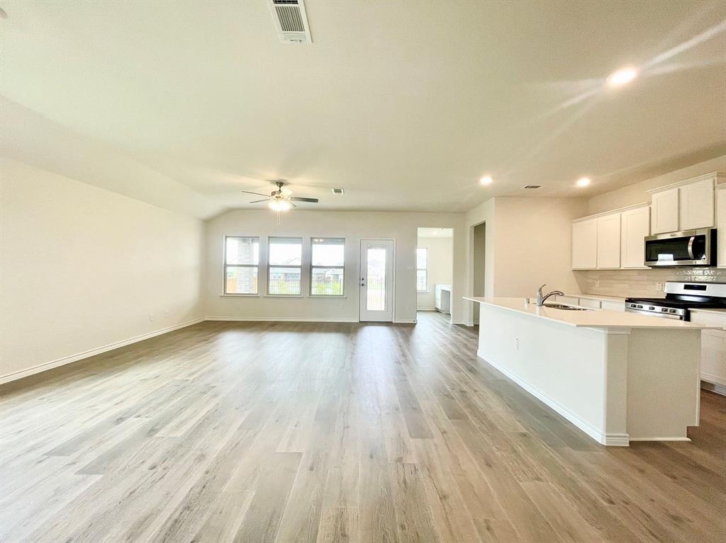 6017 Shepton Drive Property Photo