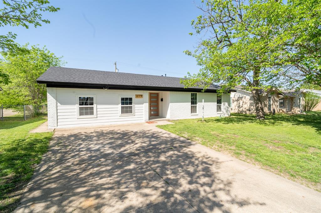 419 Candlelight Avenue Property Photo 1
