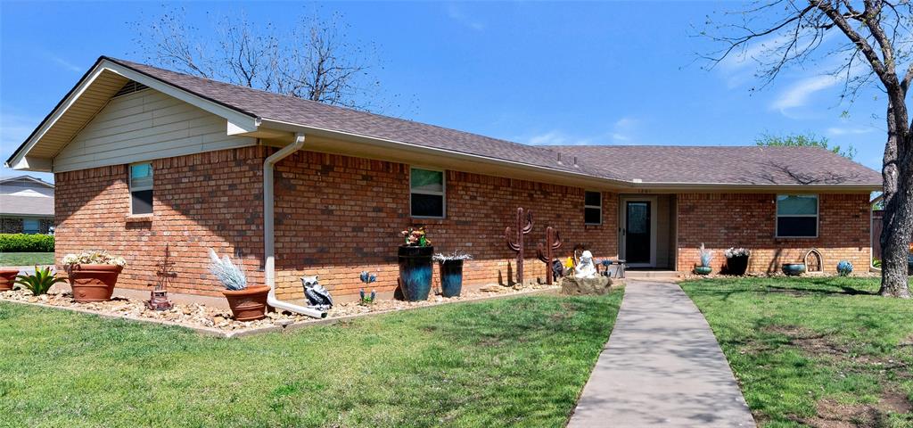 1201 Thomas Lane Property Photo