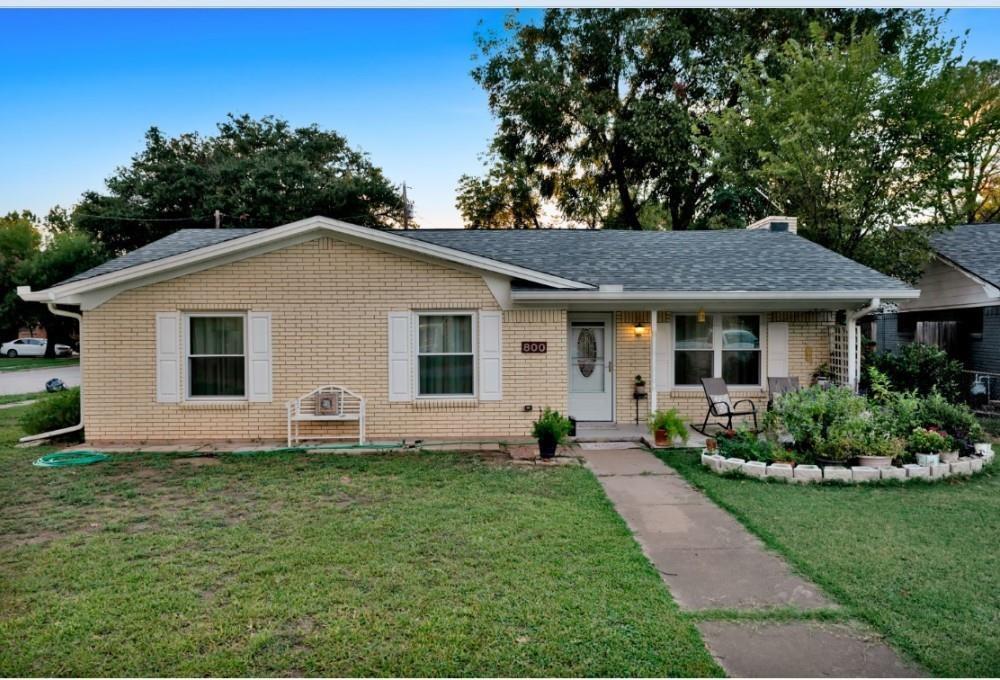 800 Patricia Street Property Photo