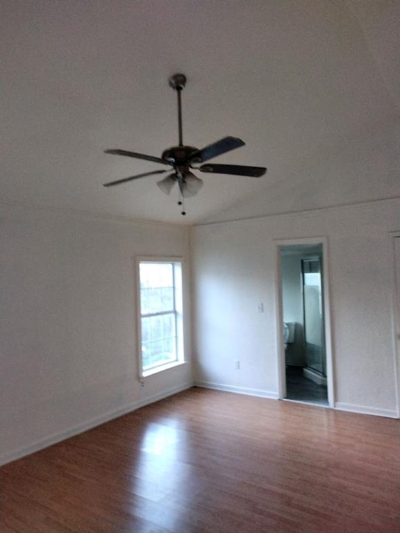 811 E 10th Street Property Photo