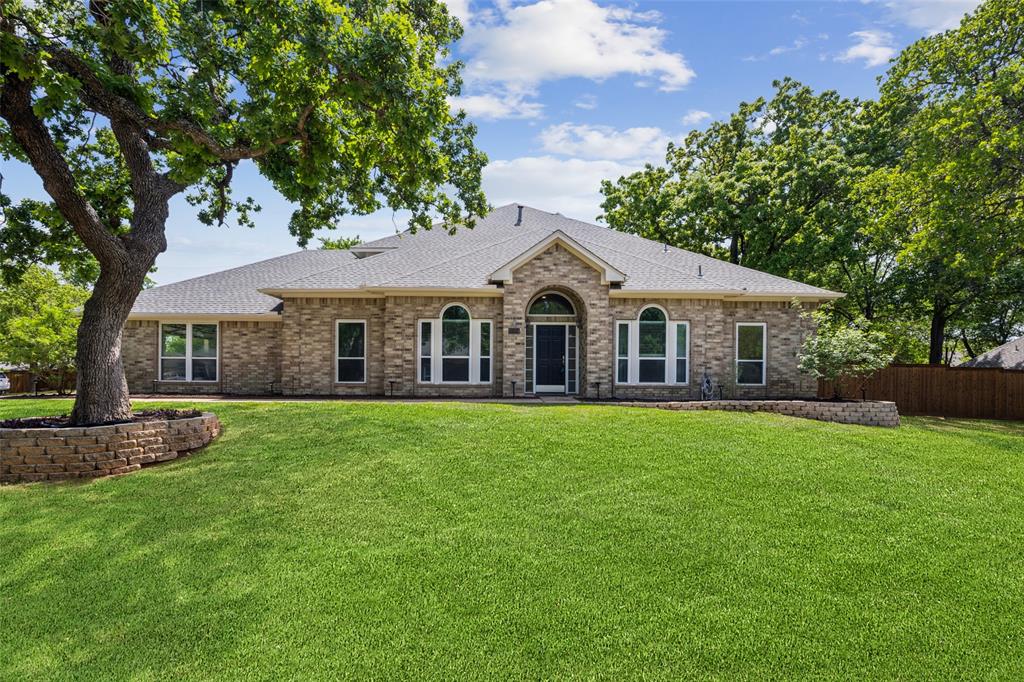 419 Longfellow Drive Property Photo