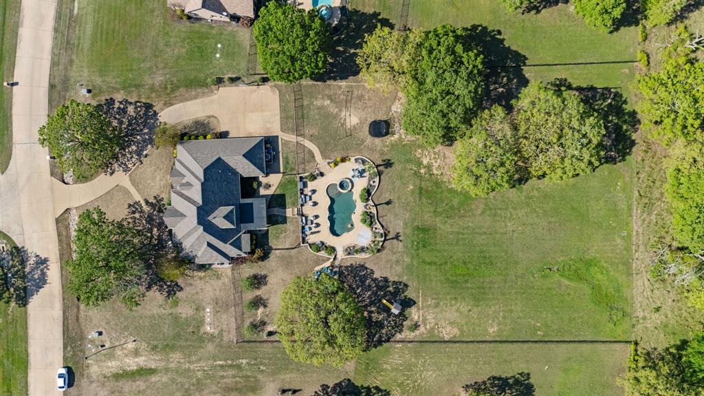 2121 Cross Creek Drive
