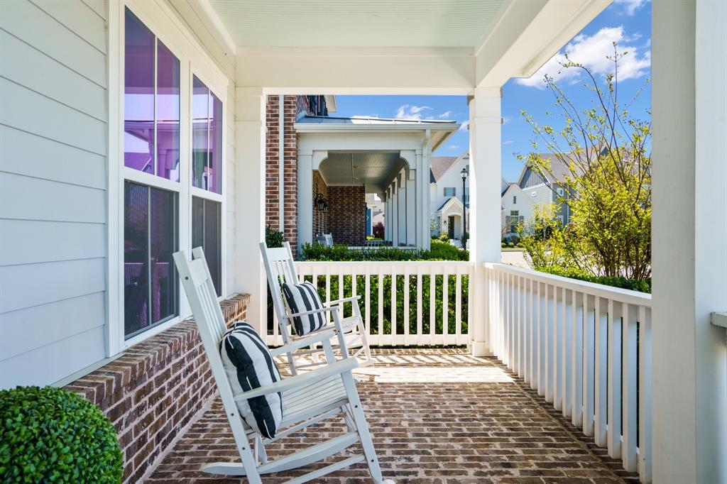 2804 Drummond Street Property Photo 6