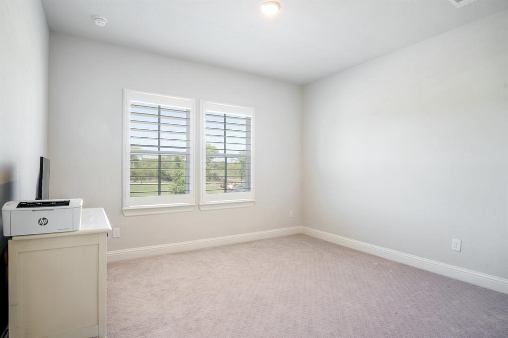 2804 Drummond Street Property Photo 28