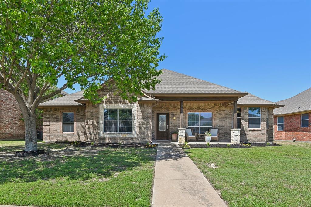 205 Red Wolf Lane Property Photo