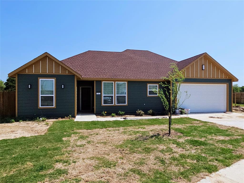 153 Pelican Court Property Photo