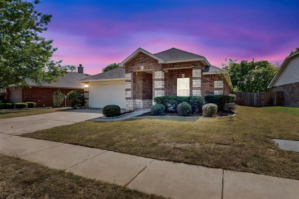 16313 Cowboy Trail Property Photo