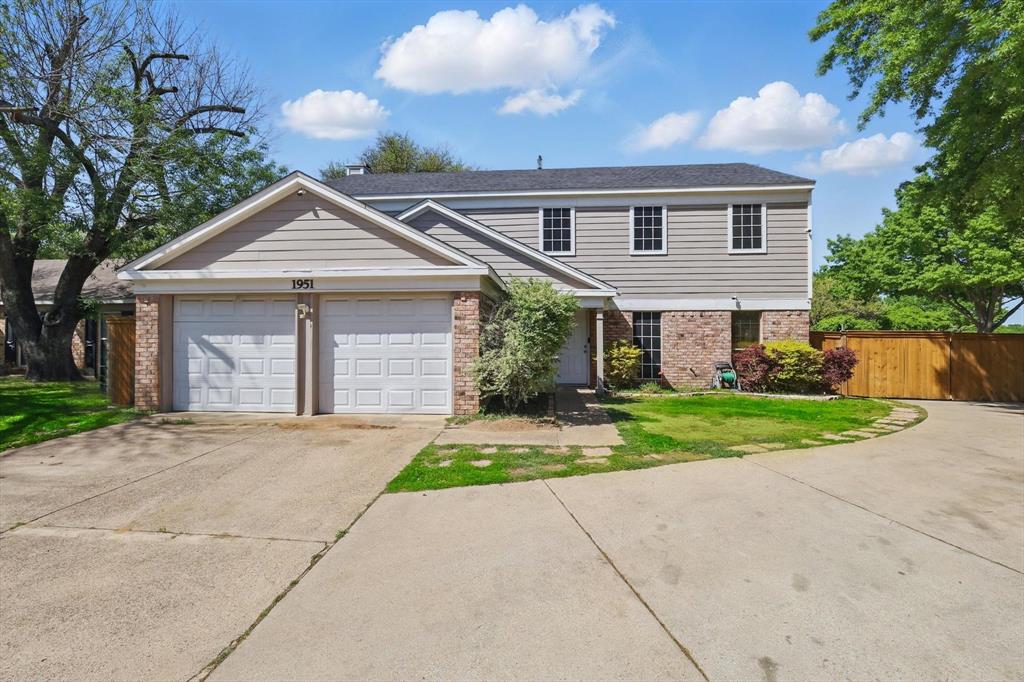 1951 Pin Oak Drive Property Photo 1