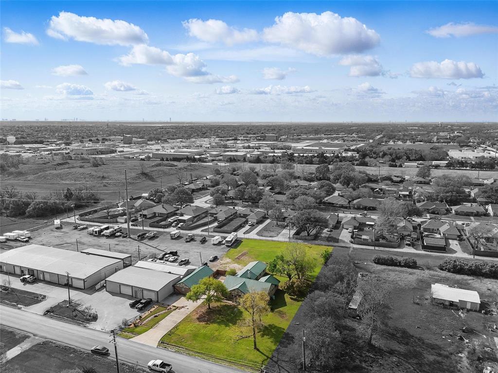 300 Paul Wilson Road Property Photo 1