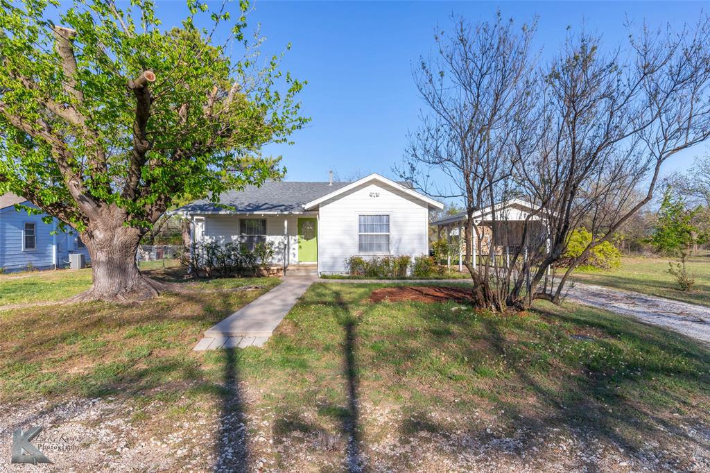 509 Reeves Street Property Photo