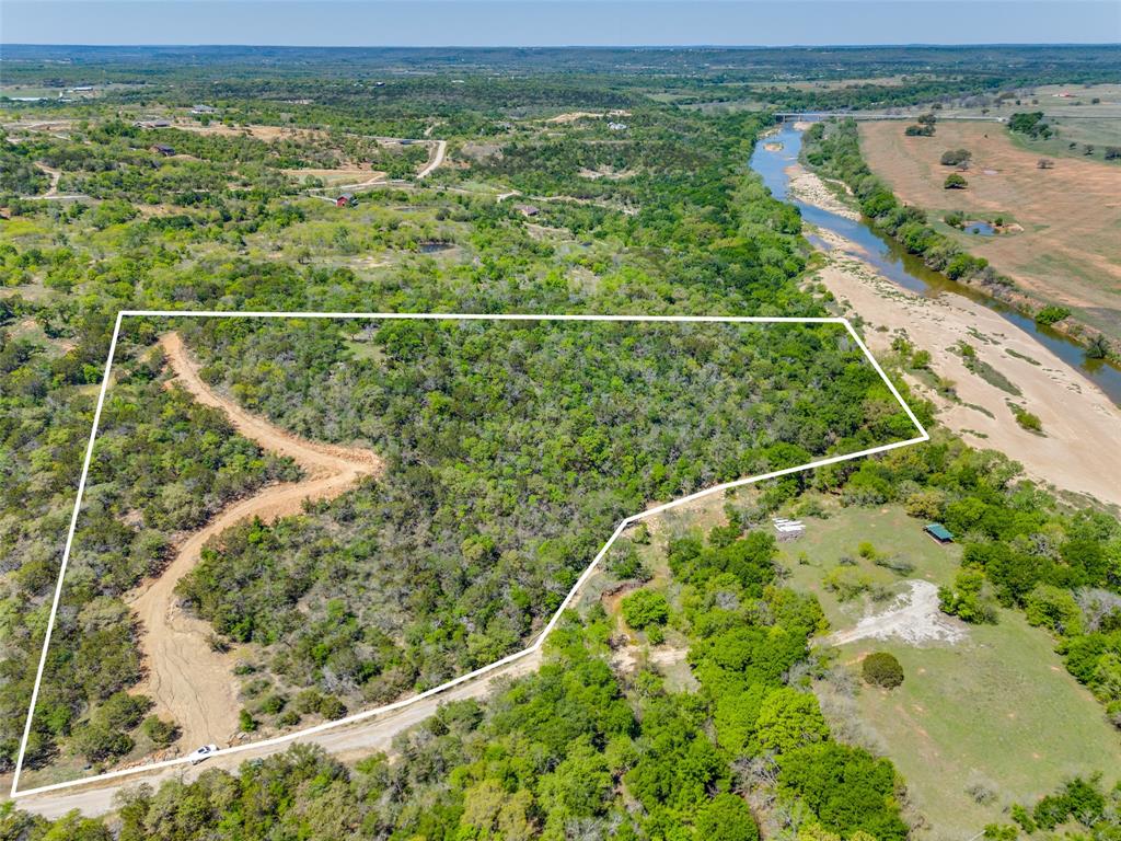 Santo Real Estate Listings Main Image