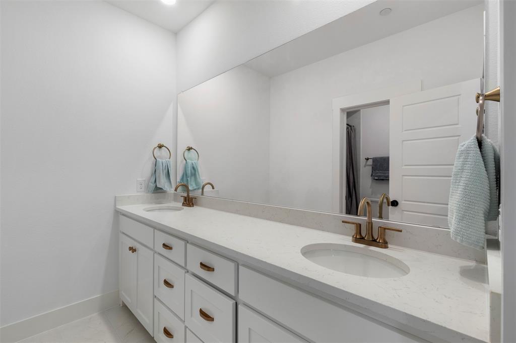 3761 Rosemont Drive Property Photo 18