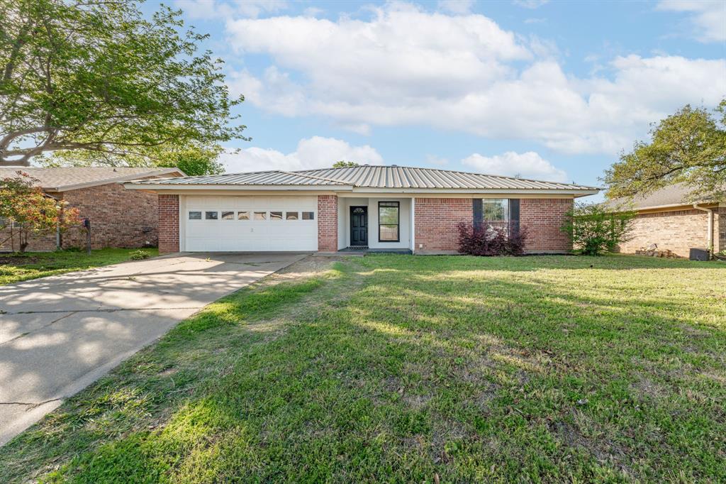 104 Sharp Drive Property Photo