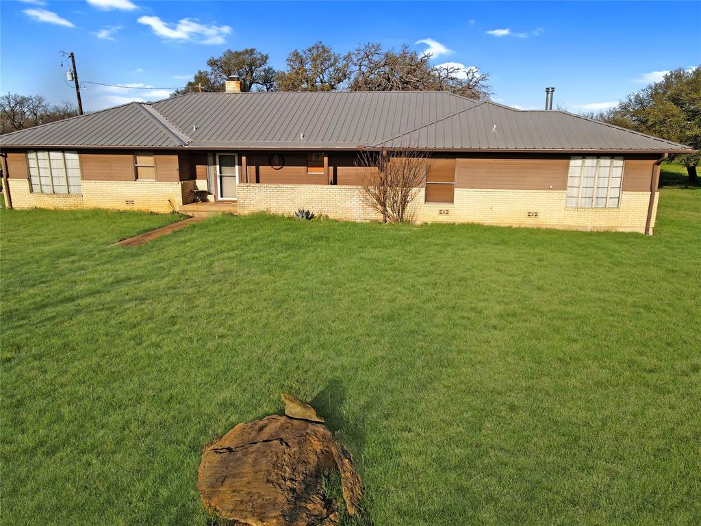 4236 Private Road 18521 Property Photo