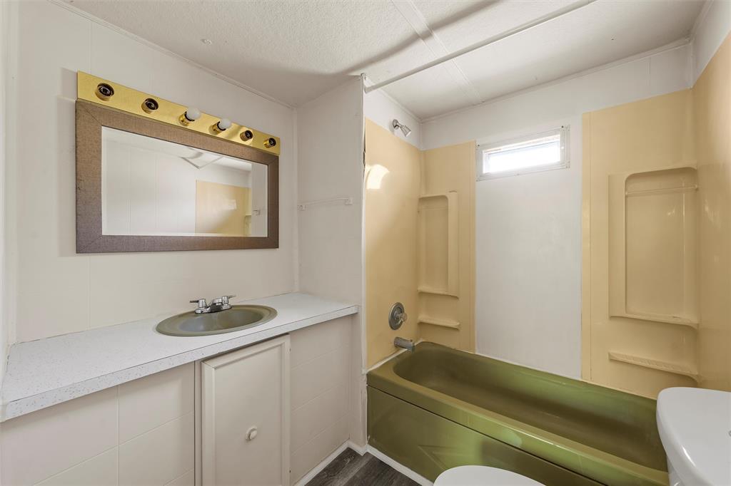 413 Forest Avenue Property Photo 10