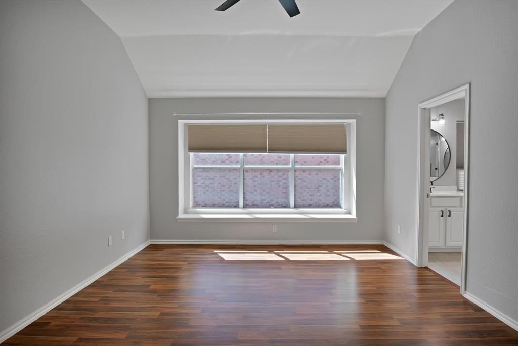 9409 Stonewood Drive Property Photo 25